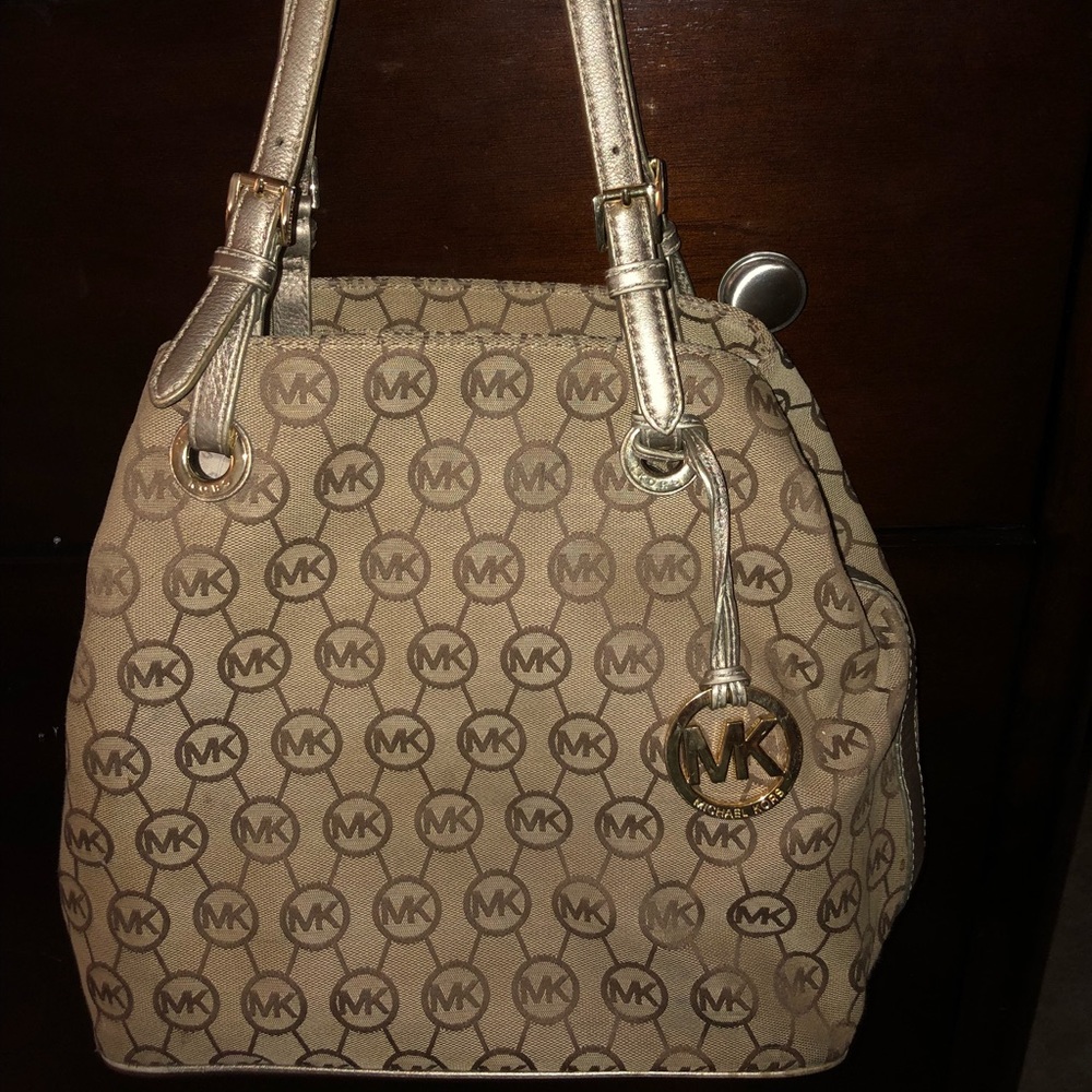 MK Tote 👜 👜👜